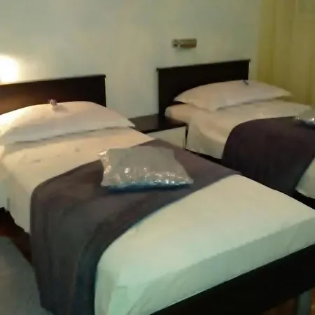 Apartman Spadina M&r - Апартаменты